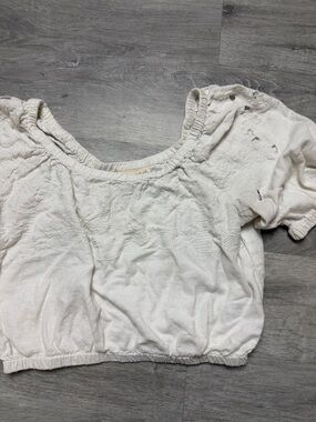 Universal Thread Cream Embroidered Puff Sleeve Crop Top